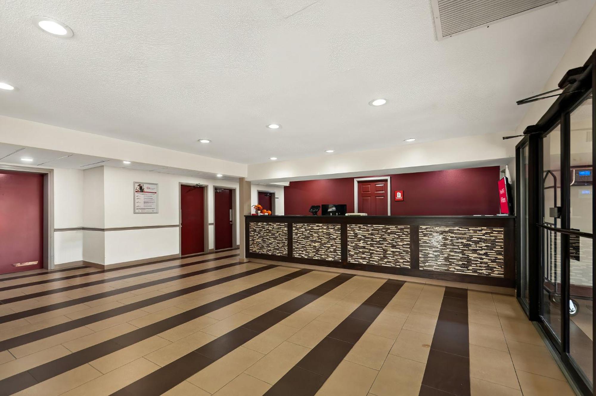 Red Roof Inn Martinsburg Exterior photo