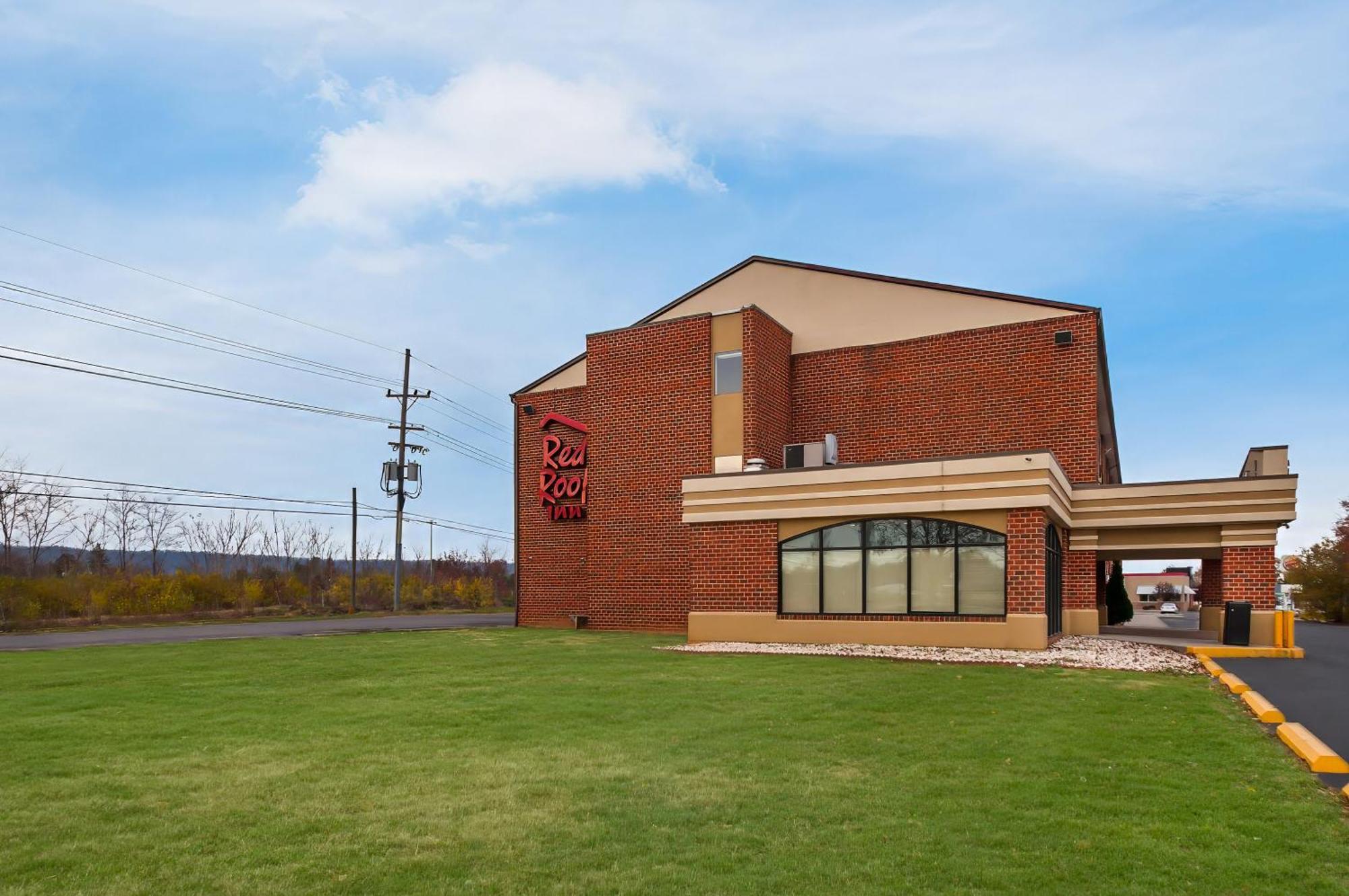 Red Roof Inn Martinsburg Exterior photo