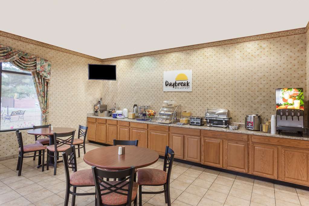 Red Roof Inn Martinsburg Facilities photo